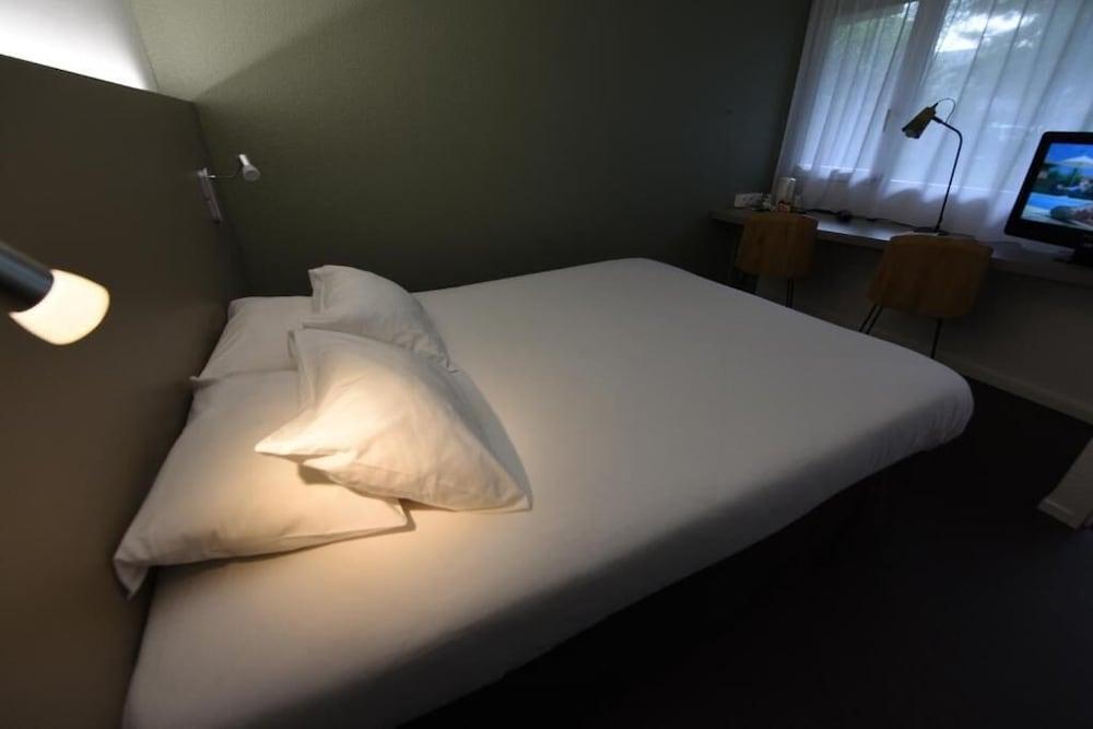 Campanile Annecy ~ Metz-Tessy Hotel Luaran gambar
