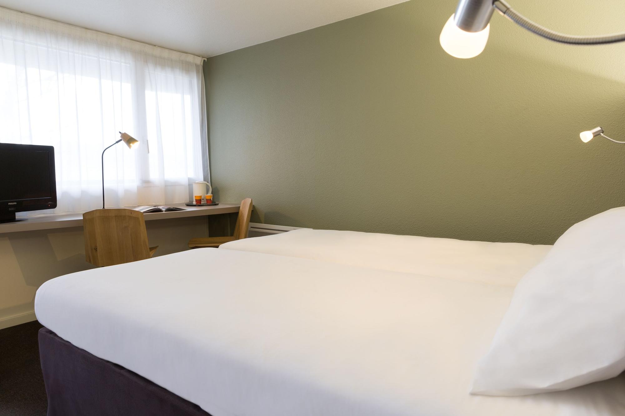Campanile Annecy ~ Metz-Tessy Hotel Luaran gambar