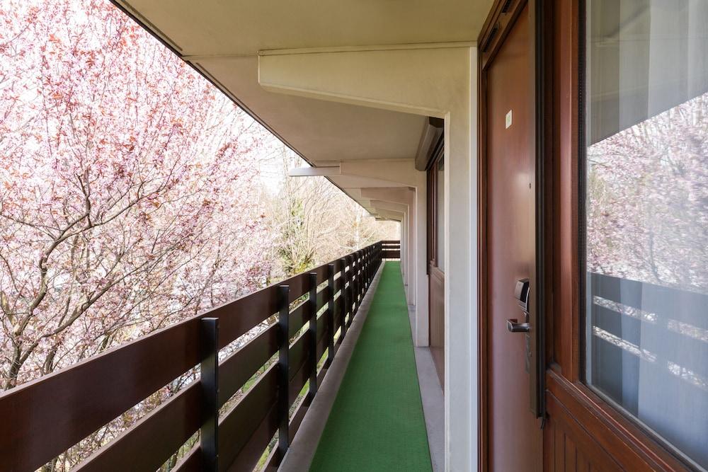 Campanile Annecy ~ Metz-Tessy Hotel Luaran gambar
