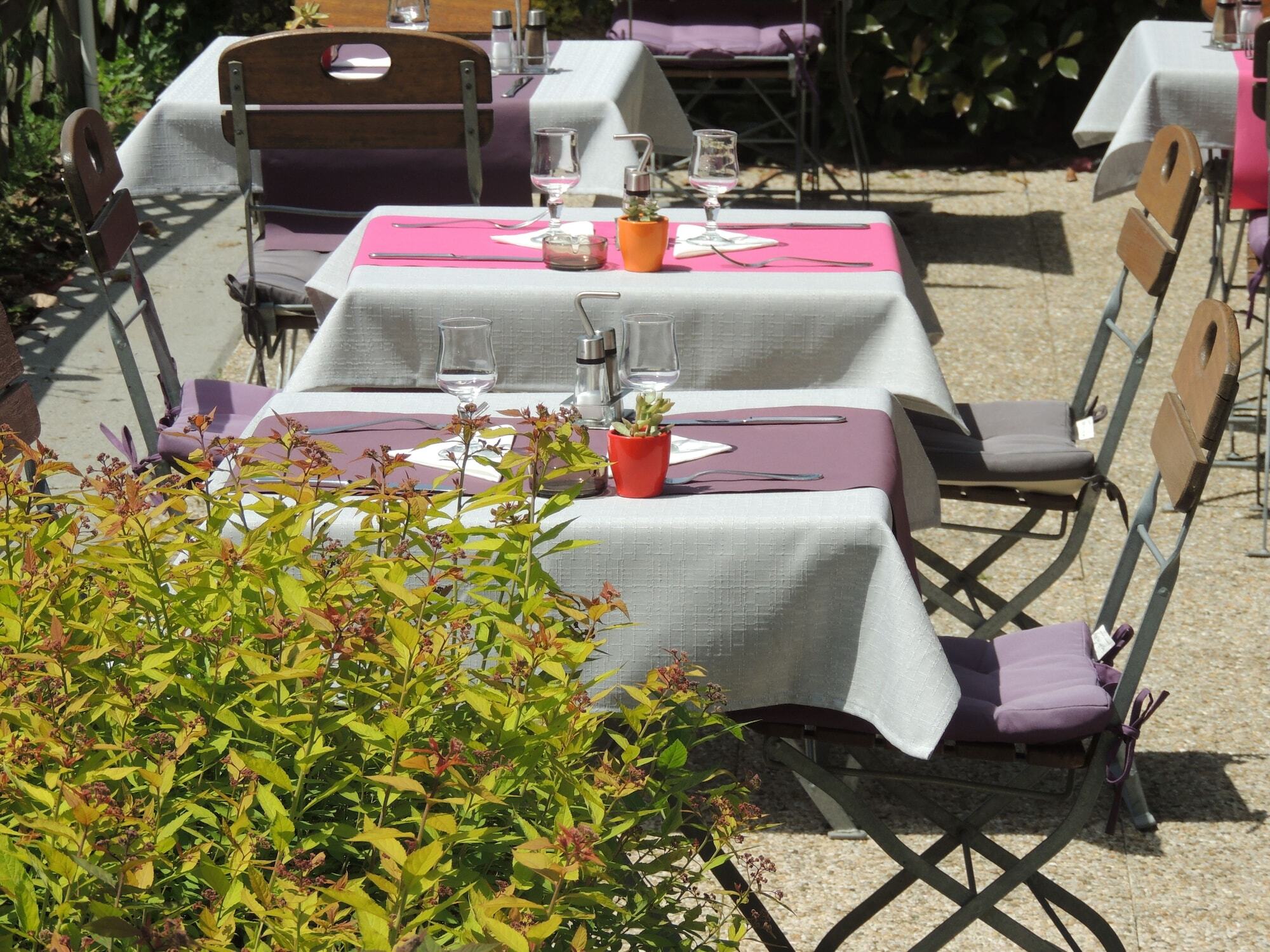 Campanile Annecy ~ Metz-Tessy Hotel Luaran gambar